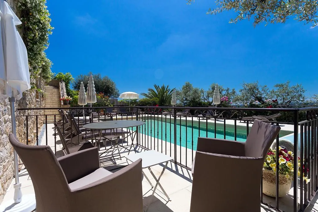 Mas De La Coste Bed & Breakfast Fayence