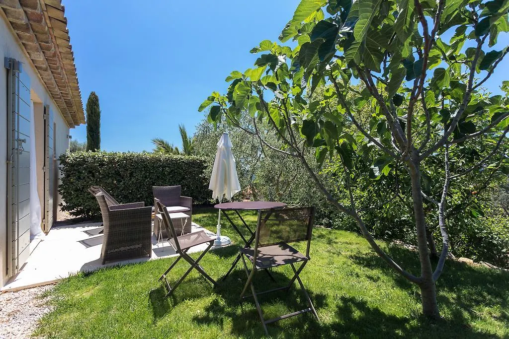 Mas De La Coste Bed & Breakfast Fayence France