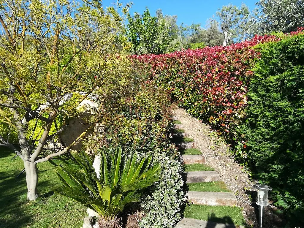 Mas De La Coste Bed & Breakfast Fayence