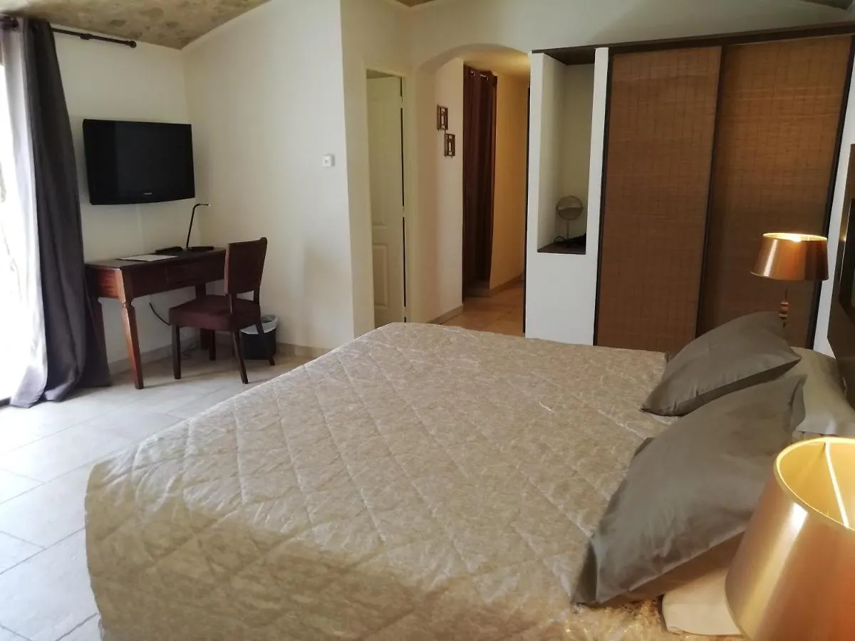 Mas De La Coste Bed & Breakfast Fayence France